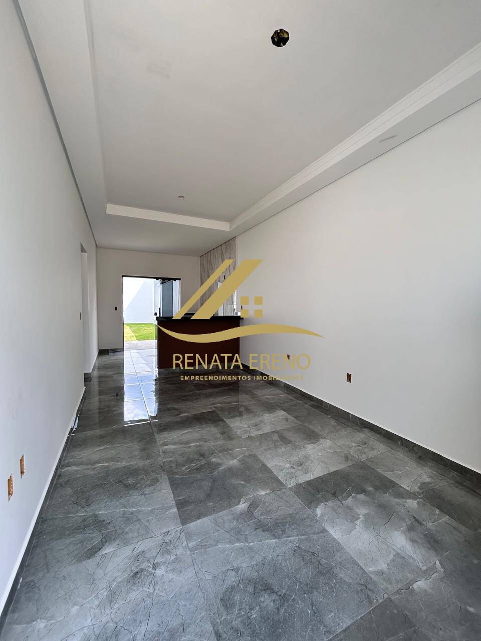 Casa à venda com 2 quartos, 59m² - Foto 2