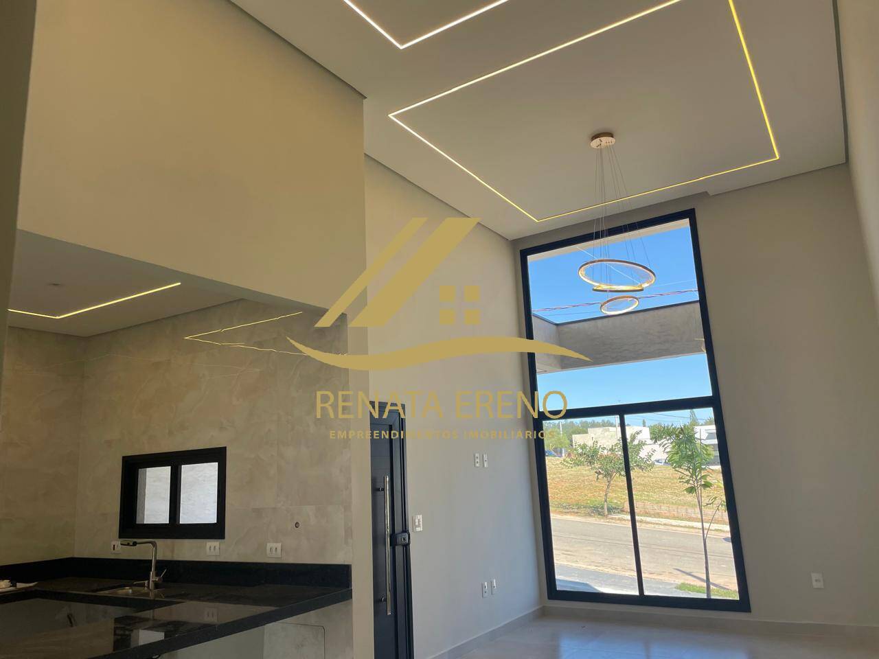Casa à venda com 3 quartos, 200m² - Foto 2