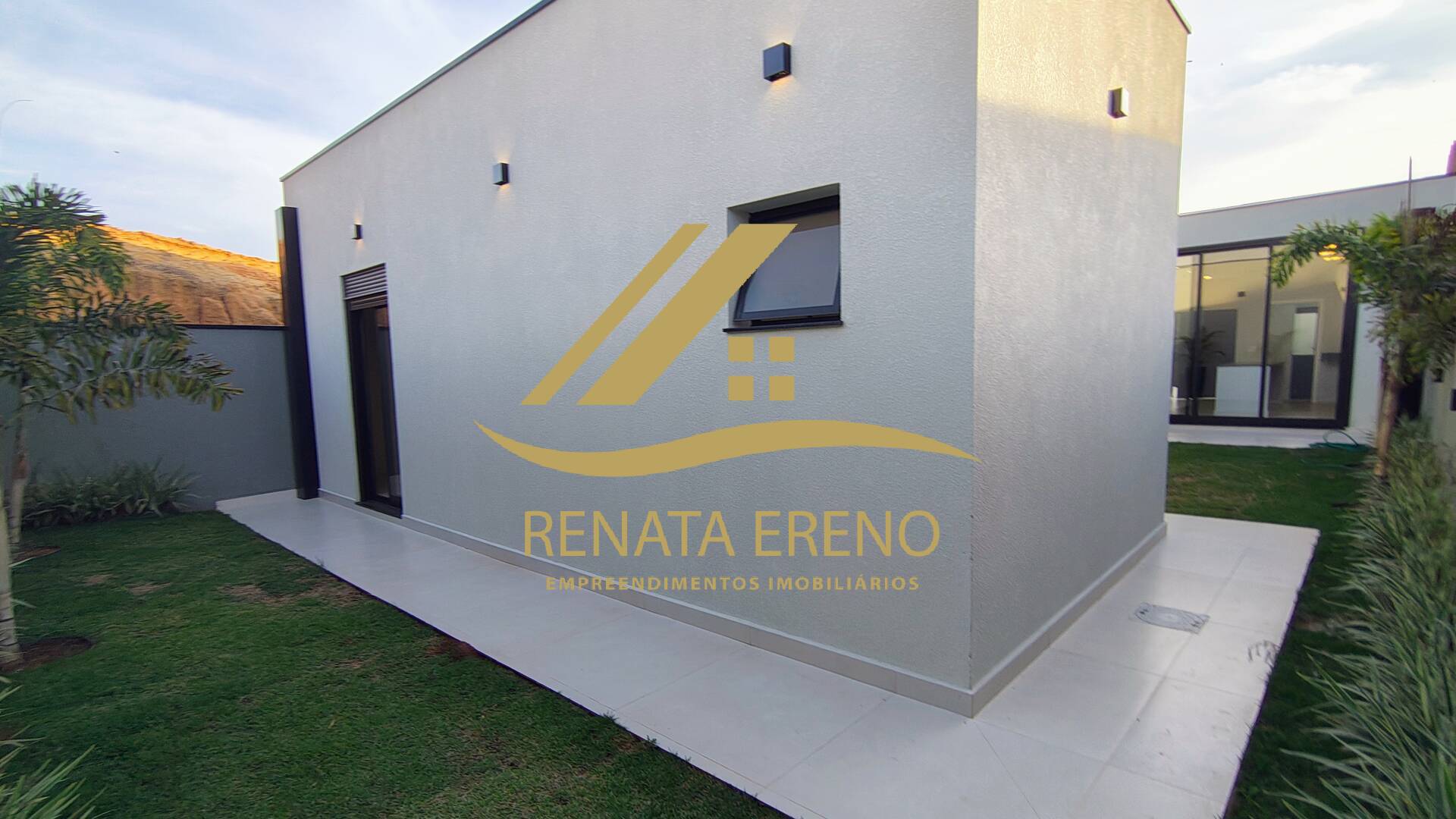 Casa à venda com 3 quartos, 307m² - Foto 26