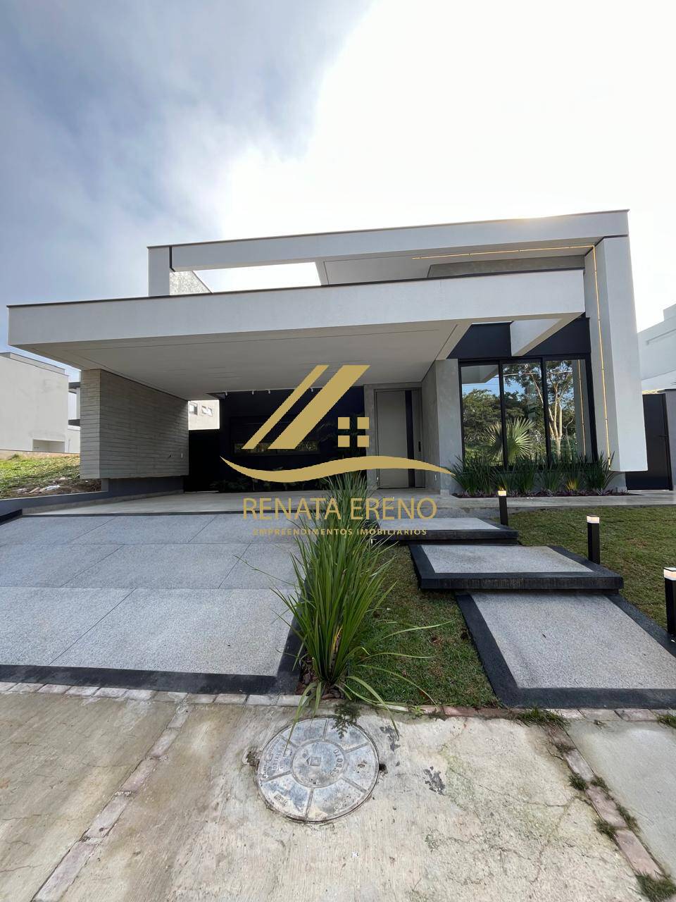 Casa de Condomínio à venda com 3 quartos, 318m² - Foto 3