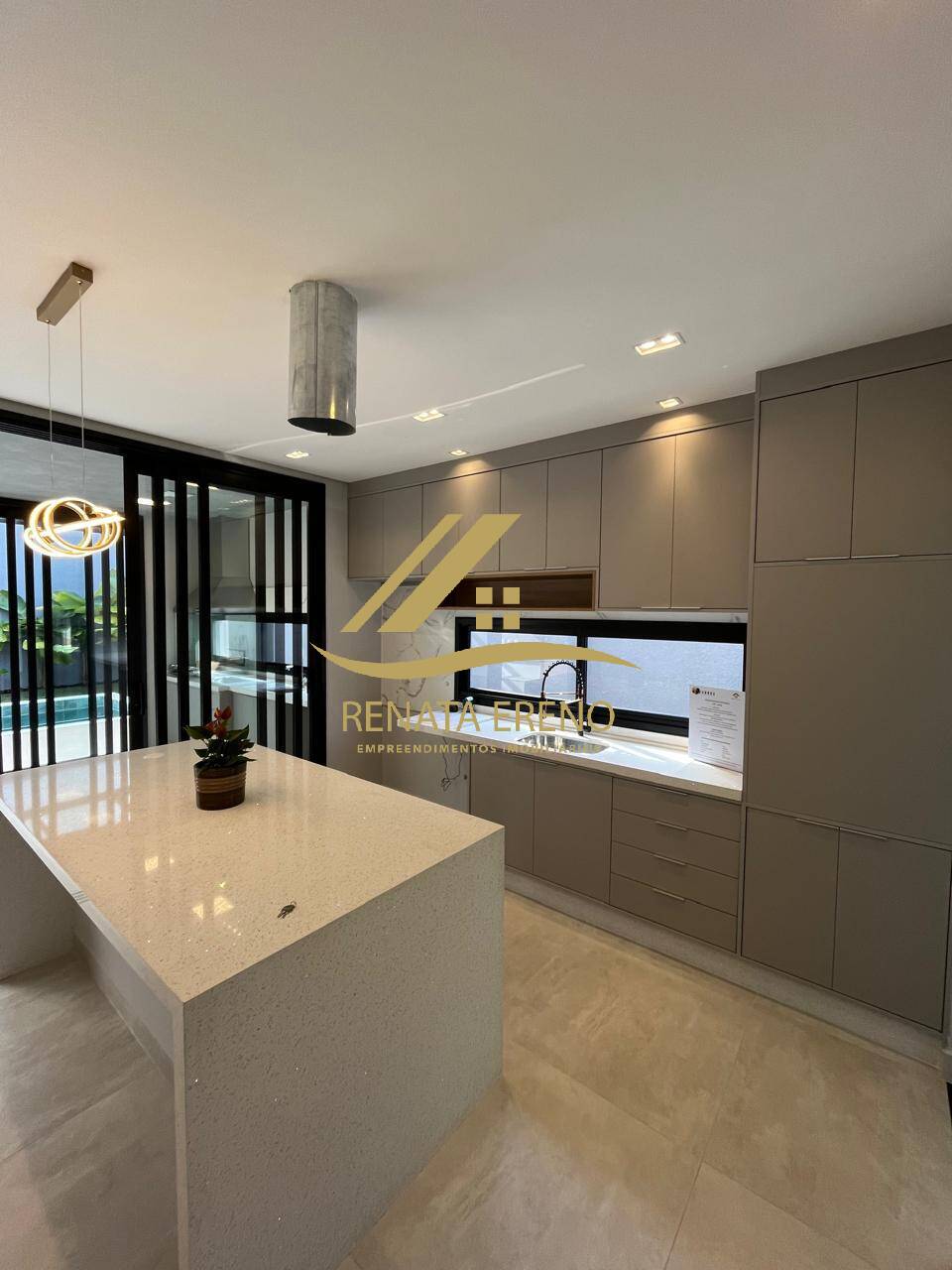 Casa de Condomínio à venda com 3 quartos, 318m² - Foto 11