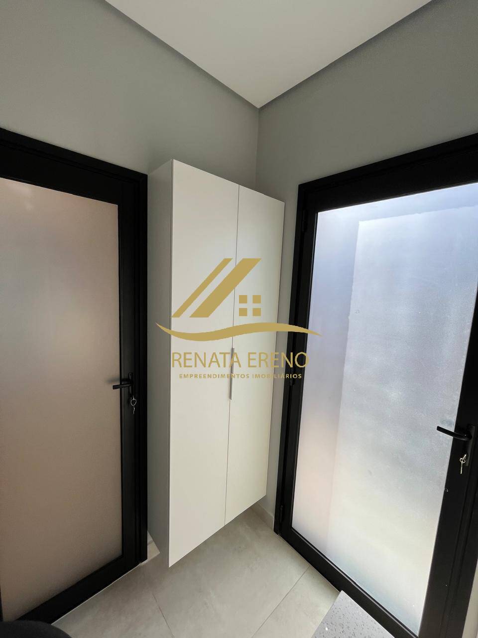 Casa de Condomínio à venda com 3 quartos, 318m² - Foto 9